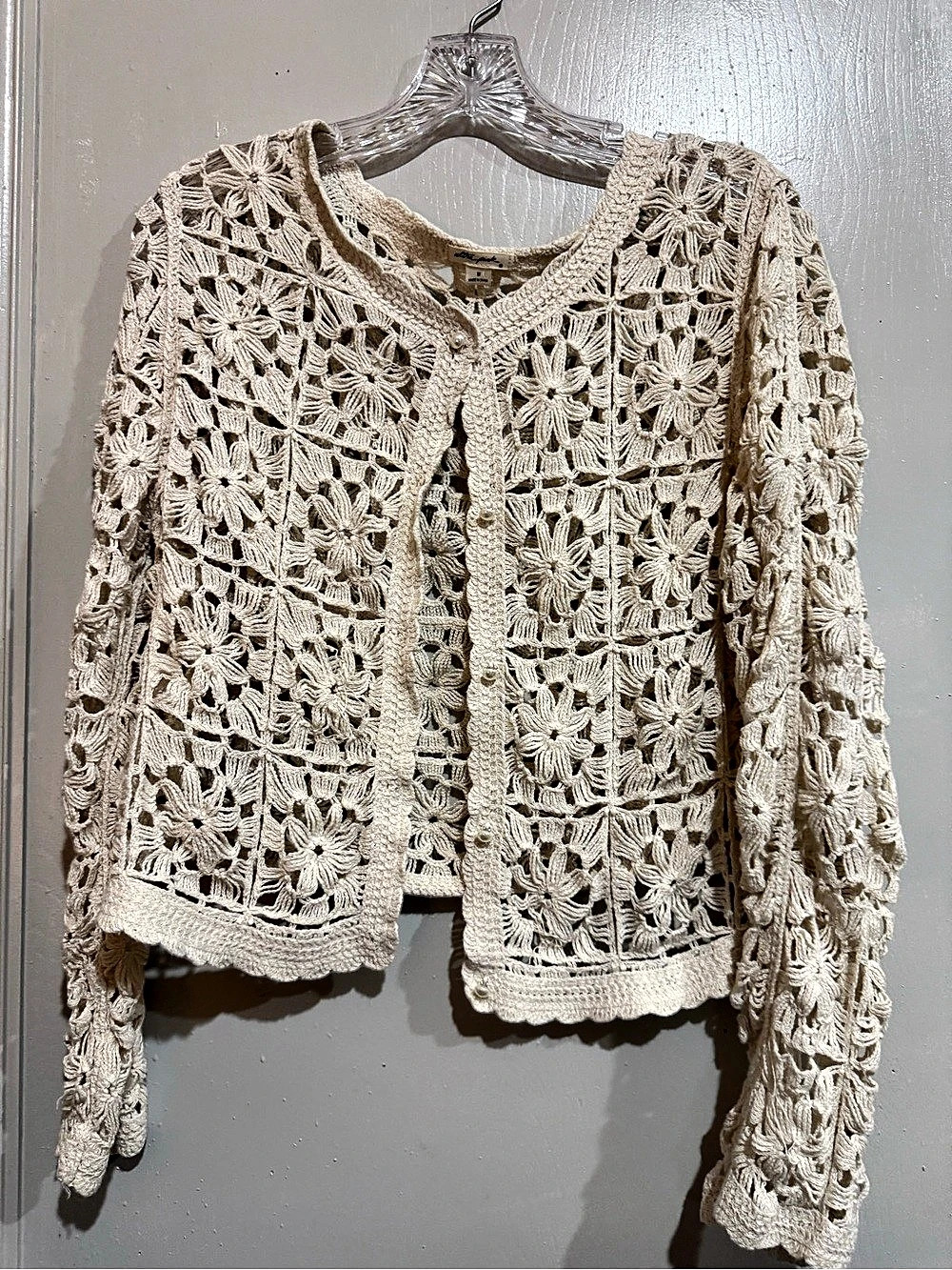 Ultra Pink Crochet Cardigan in Cream Size Medium Like New